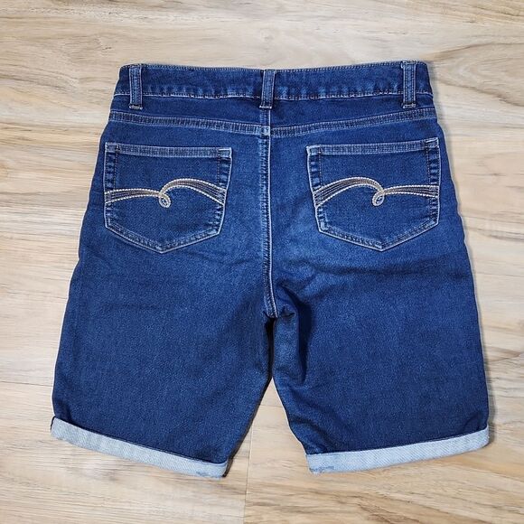 🧚♂️Justice Blue Denim Cuffed Bermuda Jean Shorts 14 Plus - Picture 2 of 8